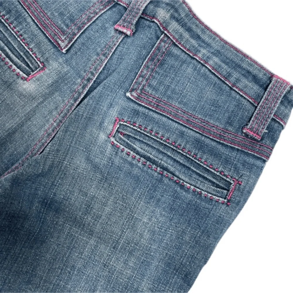 Vintage Y2K Jeans Pink Embroidered Distressed Medium Wash Denim Girls Size